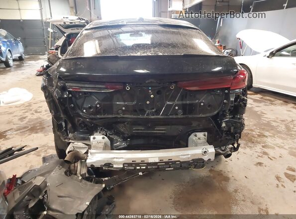 5UX33EX0XR9T80883 2024 BMW X6 Black 