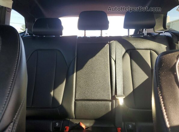 5UX43DP00P9N75368 2023 BMW X3 Black Widok tylnych siedzeń