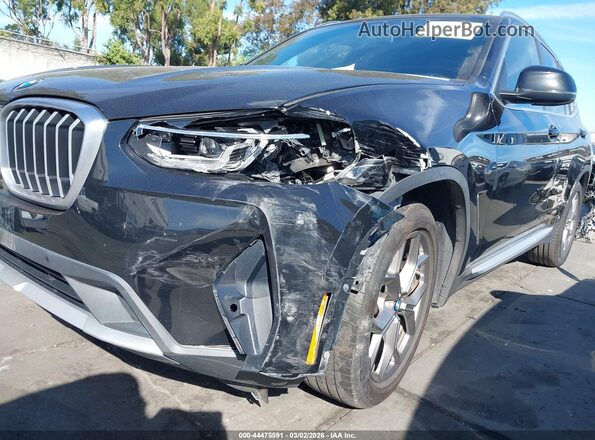 5UX43DP01N9M51588 2022 BMW X3 Черный Вид спереди
