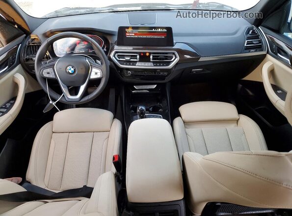 5UX43DP02R9W89858 2024 BMW X3 Белый Вид панели приборов