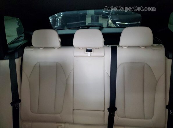 5UX43DP03P9T08421 2023 BMW X3 Silver Հետևի նստատեղերի տեսք