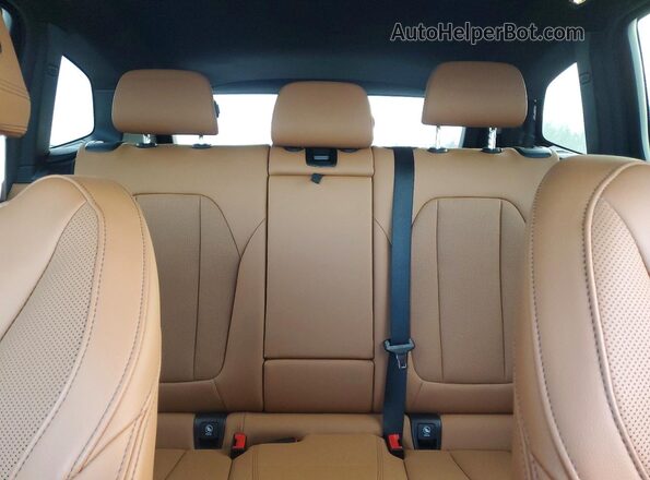 5UX43DP06N9M09594 2022 BMW X3 Черный Вид задних сидений