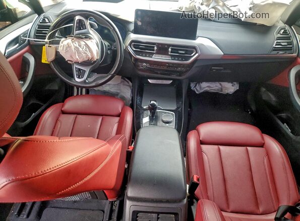5UX43DP09P9R11664 2023 BMW X3 Silver Vista del salpicadero
