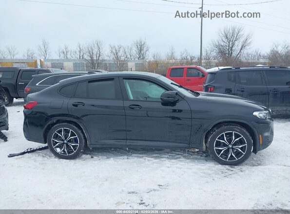5UX43DT00P9P47145 2023 BMW X4 Черный Вид задней части салона