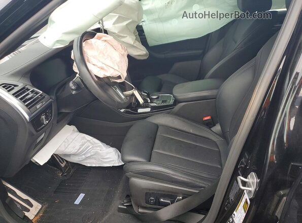 5UX43DT08R9W26883 2024 BMW X4 Black Widok wnętrza z przodu