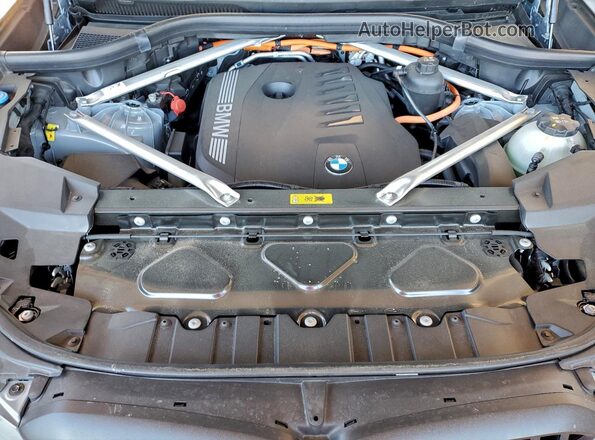 5UX43EU07S9Z93428 2025 BMW X5 Серый Вид подкапотного пространства
