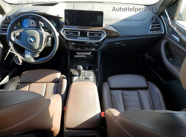 5UX53DP02P9S00120 2023 BMW X3 Black Вид панелі приладів