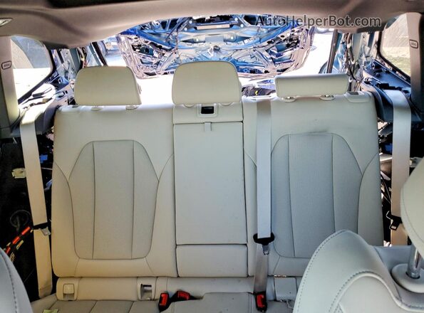 5UX53DP03N9N15523 2022 BMW X3 Синий Вид задних сидений