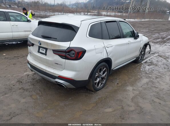 5UX53DP05N9M26195 2022 BMW X3 Белый Задняя правая четверть