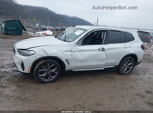 5UX53DP05N9M26195 2022 BMW X3 Белый 