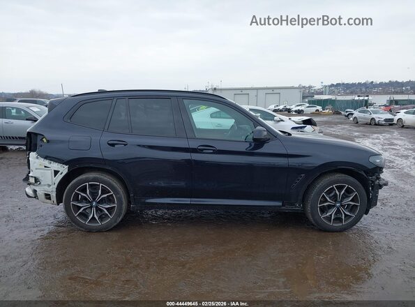 5UX53DP05P9N72082 2023 BMW X3 Dark Blue Панорамний вид салону 360°