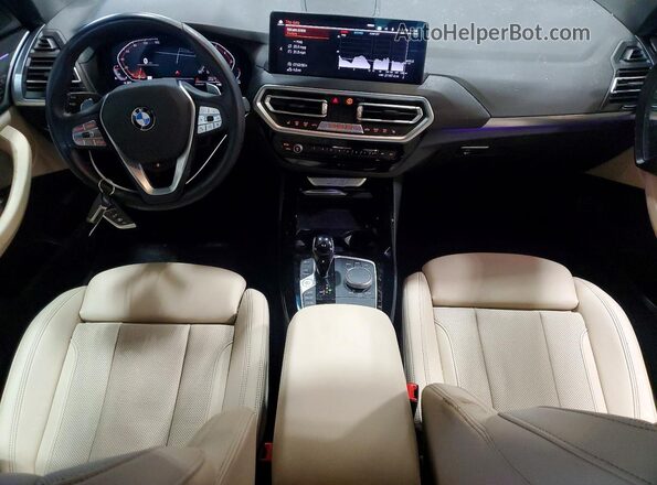 5UX53DP07R9T42997 2024 BMW X3 Charcoal Widok deski rozdzielczej