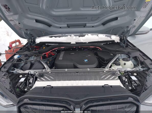5UX53GP05T9224939 2026 BMW X3 Silver Вид ззаду