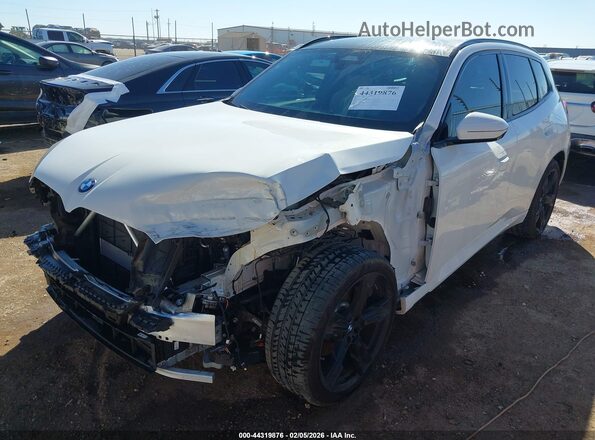 5UX53GP09S9061243 2025 BMW X3 Белый Передняя левая четверть