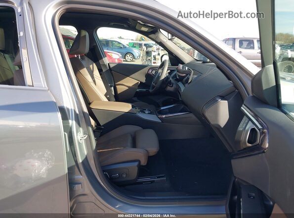 5UX53GP0XT9272954 2026 BMW X3 Gray Widok wnętrza z przodu