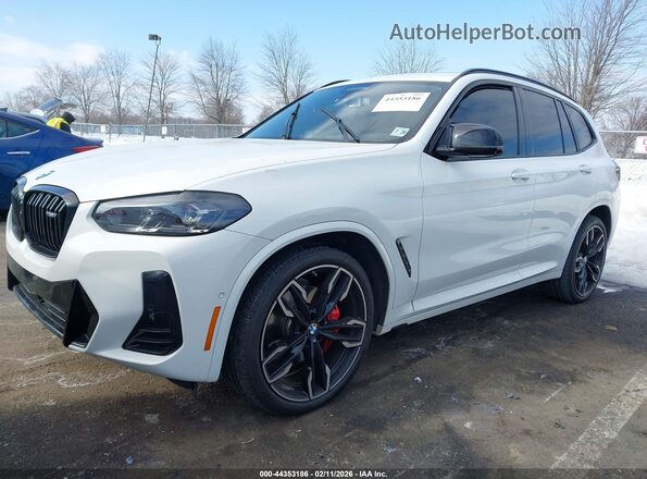 5UX83DP00R9W79105 2024 BMW X3 Белый Передняя левая четверть