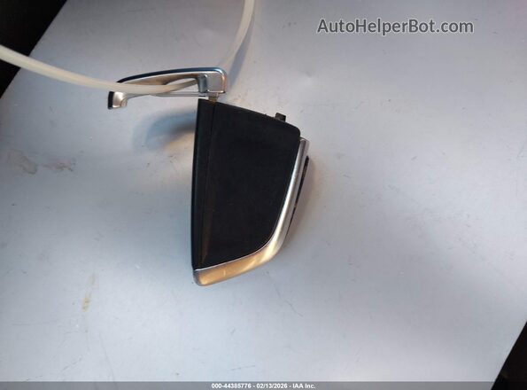 5UXCR4C03L9B30913 2020 BMW X5 Белый Вид панели приборов