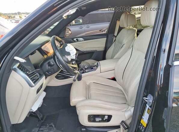 5UXCW2C01L9B41874 2020 BMW X7 Black Widok wnętrza z przodu