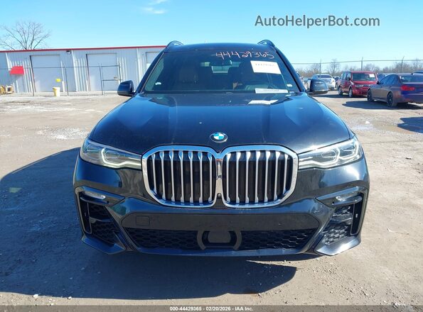 5UXCW2C01M9F27860 2021 BMW X7 Black Вид щитка приладів
