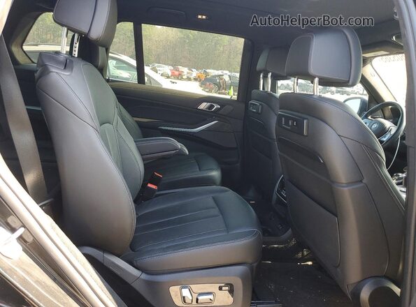 5UXCW2C06M9G75504 2021 BMW X7 Black Սալոնի հետևի տեսք