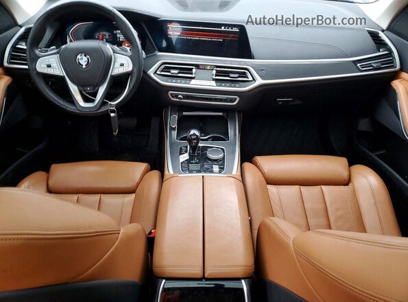 5UXCW2C07N9K01026 2022 BMW X7 Синий Вид панели приборов