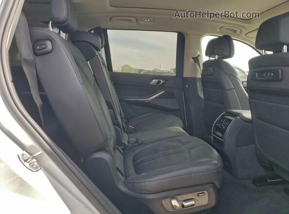 5UXCW2C53KL088895 2019 BMW X7 Белый Вид задней части салона