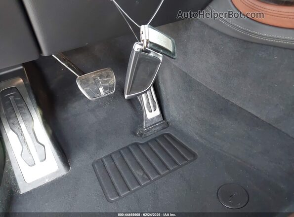 5UXCW2C5XKL082981 2019 BMW X7 Серый Вид панели приборов