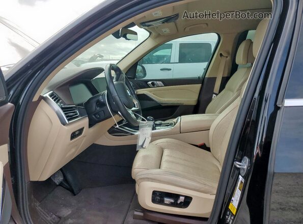 5UXCW2C5XKL087548 2019 BMW X7 Черный Вид салона спереди