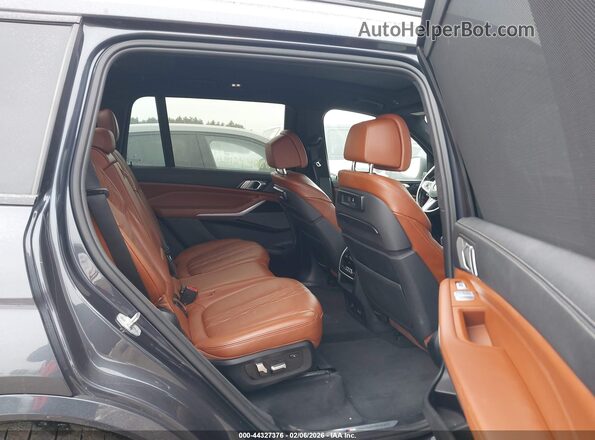 5UXCX4C57KLS36121 2019 BMW X7 Gray Widok naklejki z numerem VIN