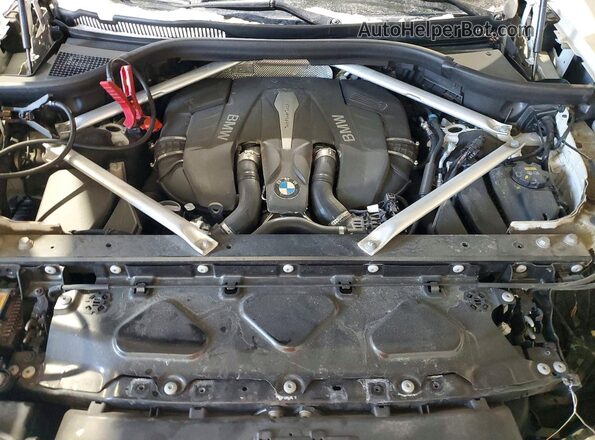 5UXCX4C57KLS36636 2019 BMW X7 Белый Вид подкапотного пространства