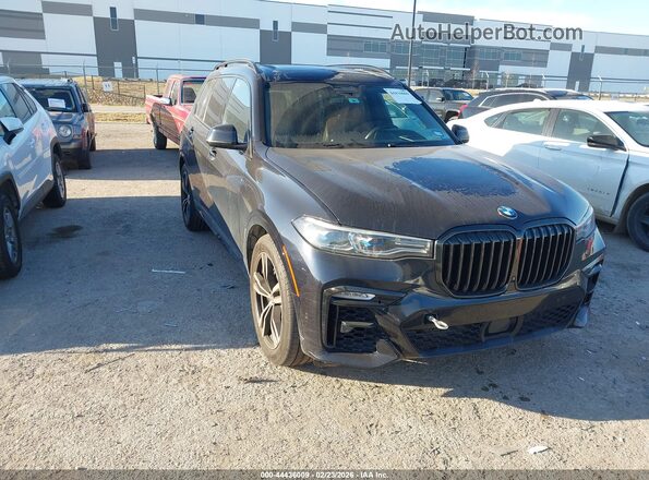 5UXCX6C08L9B26308 2020 BMW X7 Черный Передняя правая четверть