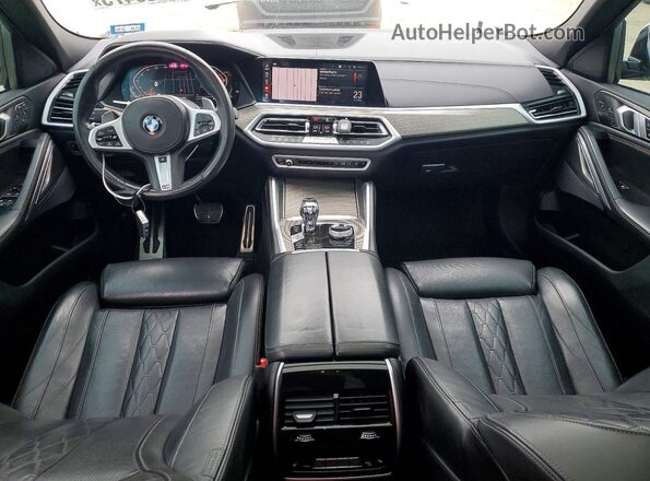 5UXCY6C01M9H49977 2021 BMW X6 White Widok deski rozdzielczej