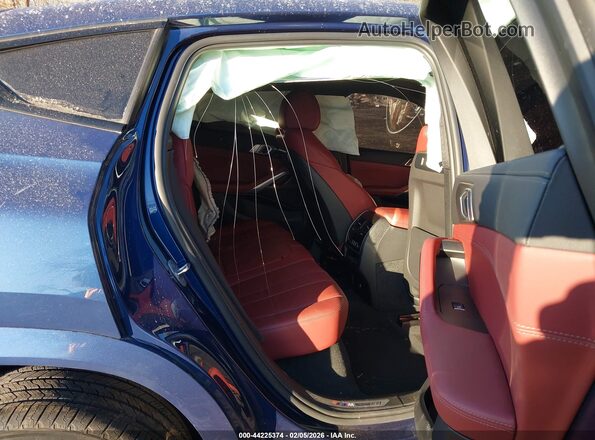 5UXCY6C02N9J92799 2022 BMW X6 Blue Widok naklejki z numerem VIN