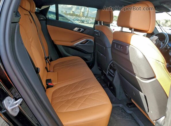 5UXCY6C09P9P95932 2023 BMW X6 Black უკანა სავარძლების ხედი