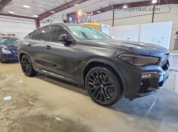 5UXCY8C07M9F67132 2021 BMW X6 Black Przód prawy