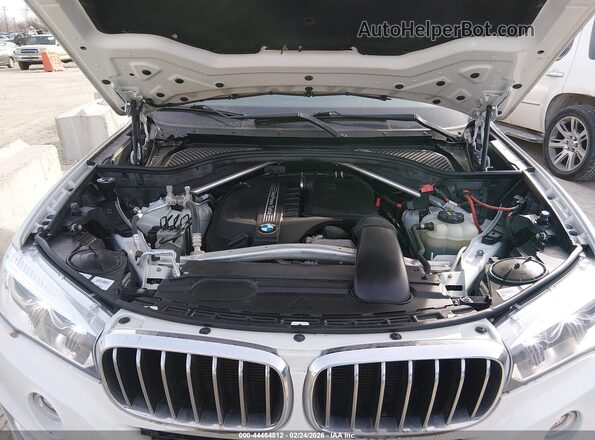 5UXKR2C31H0U23602 2017 BMW X5 Белый Вид сзади