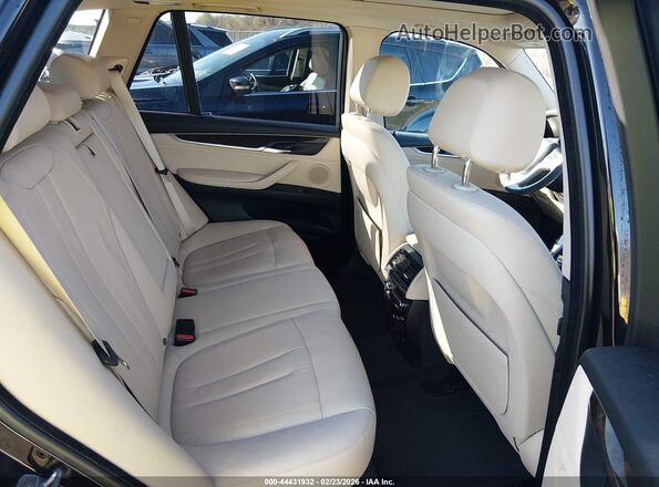 5UXKR2C53G0R68703 2016 BMW X5 Черный Вид наклейки с VIN-кодом