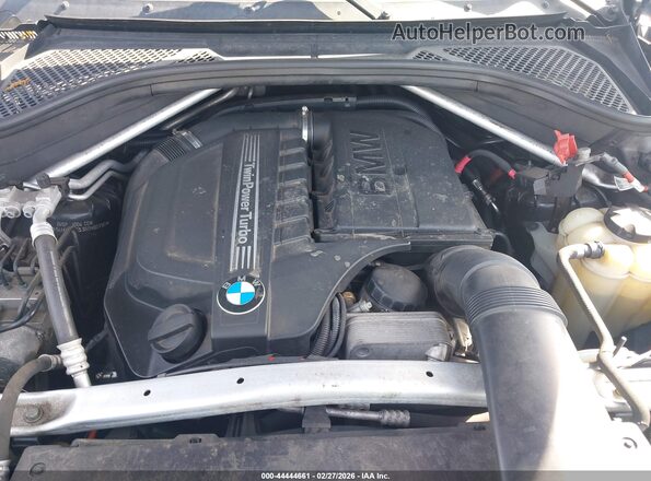 5UXKU2C53G0N80790 2016 BMW X6 Черный Вид сзади