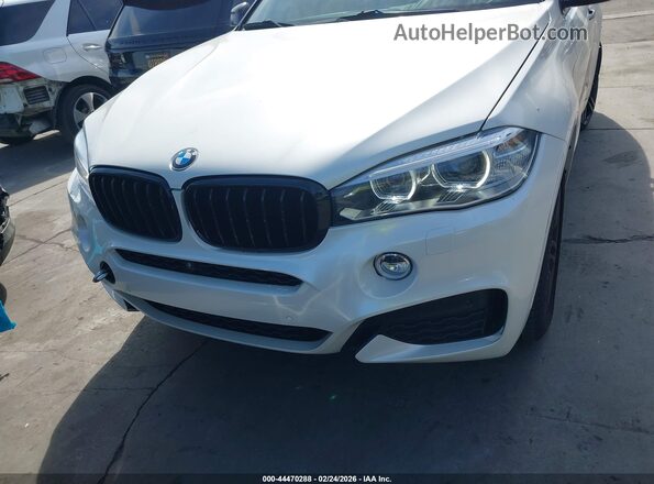 5UXKU2C54G0N81432 2016 BMW X6 Белый Вид задней части салона
