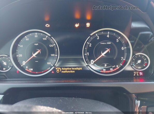 5UXKU2C5XK0Z64168 2019 BMW X6 Белый Вид задних сидений