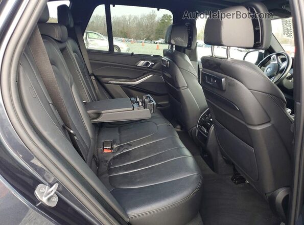 5UXTA6C01N9L50702 2022 BMW X5 Серый Вид задней части салона