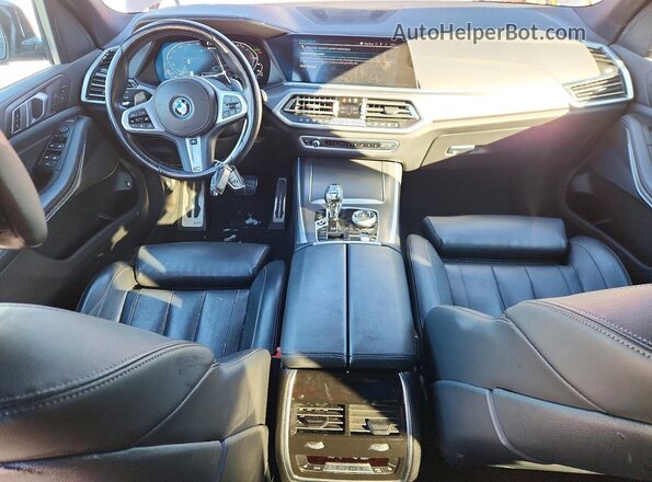 5UXTA6C01N9L50702 2022 BMW X5 Серый Вид панели приборов
