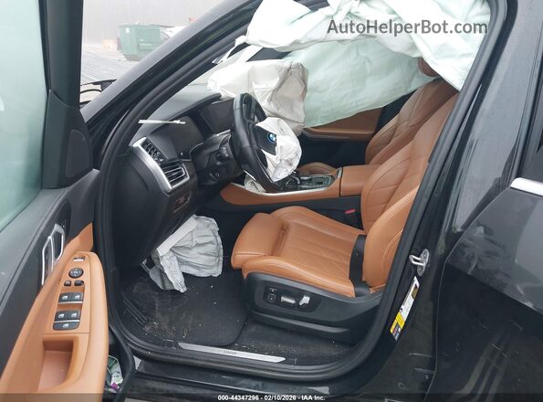5UXTA6C01P9P11901 2023 BMW X5 Black Вид салону спереду