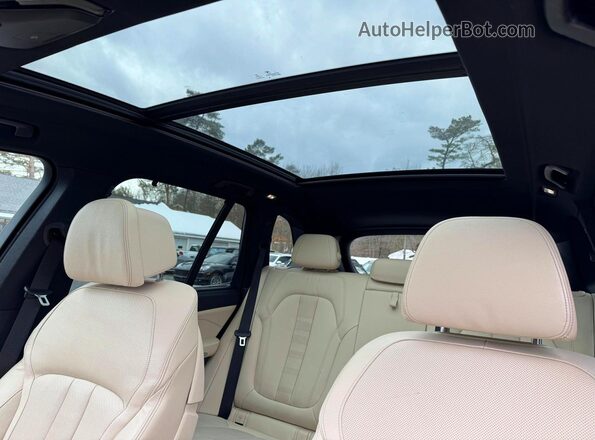 5UXTA6C04N9L30136 2022 BMW X5 Синий Вид щитка приборов