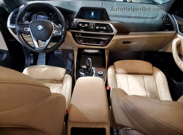 5UXTR7C50KLF23766 2019 BMW X3 Black Widok deski rozdzielczej