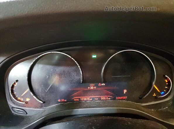 5UXTR7C50KLF23766 2019 BMW X3 Black Widok zestawu wskaźników