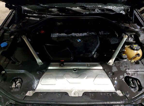 5UXTR7C50KLF23766 2019 BMW X3 Black Widok komory silnika
