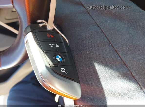 5UXTR7C50KLR45372 2019 BMW X3 Черный Вид панели приборов