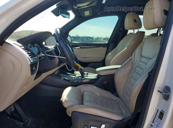 5UXTR7C54KLF29098 2019 BMW X3 Белый Вид салона спереди