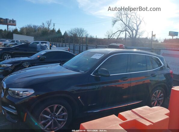 5UXTR9C51JLC79426 2018 BMW X3 Черный Панорамный вид салона 360°